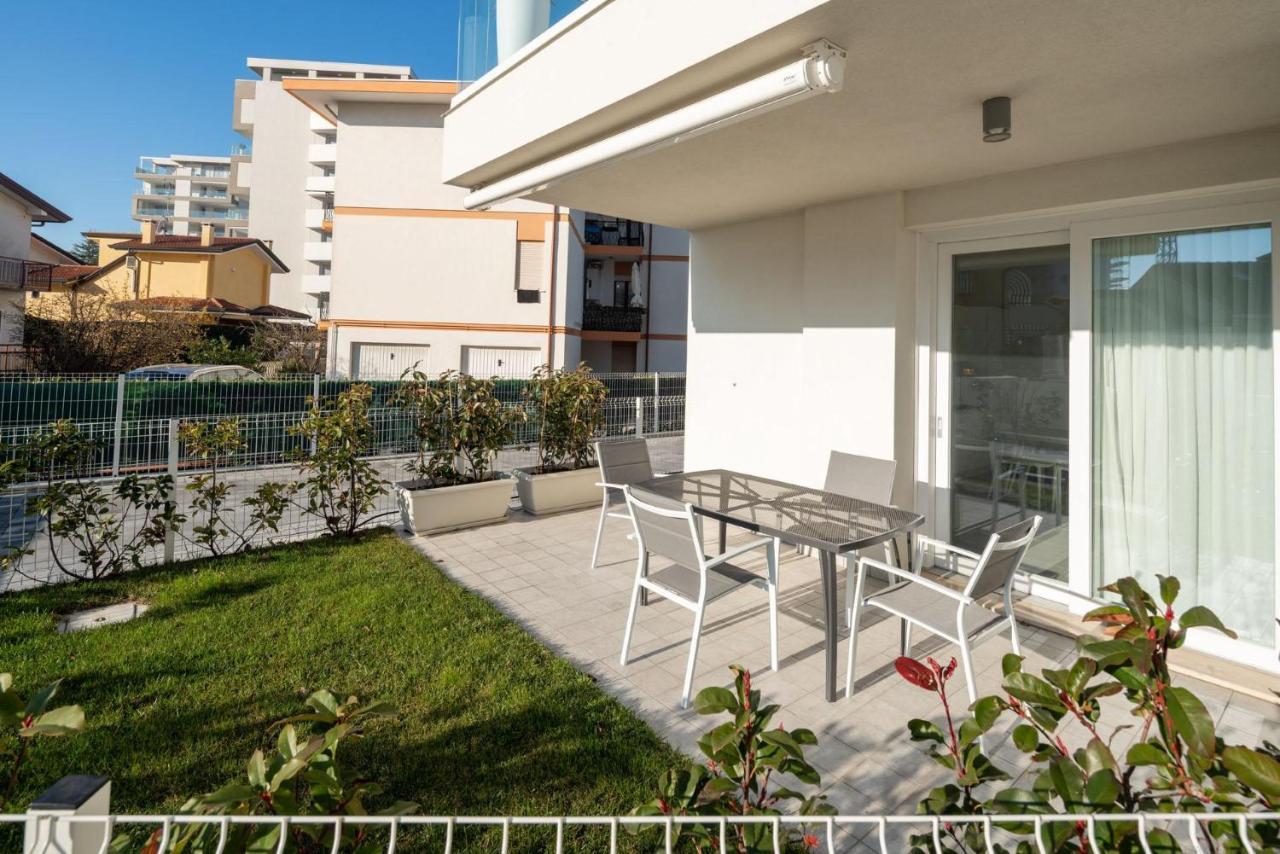 Immobiliare Jvl - Vm2 Leilighet Lido di Jesolo Eksteriør bilde