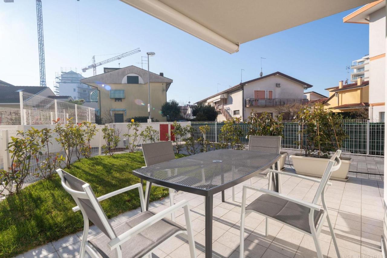 Immobiliare Jvl - Vm2 Leilighet Lido di Jesolo Eksteriør bilde